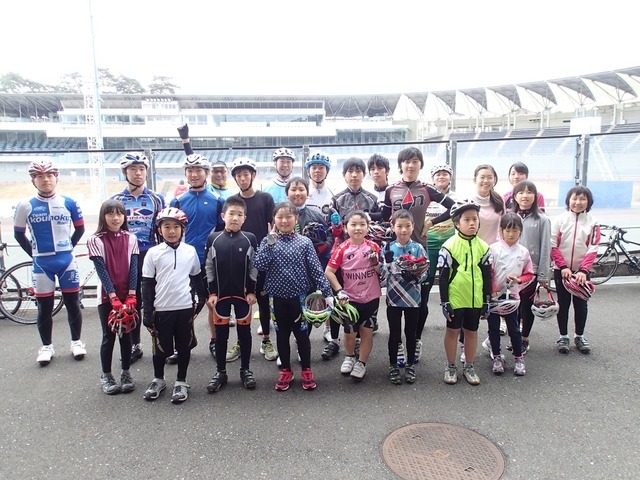 東京都自転車競技連盟普及員会、TCF子供トラックチャレンジを西武園競輪場で開催