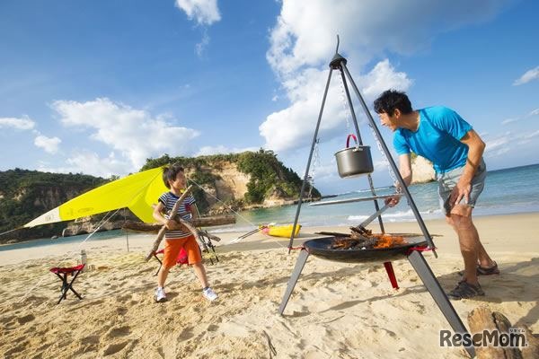 父子で火起こし、クッキング