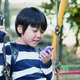 音声操作のキッズケータイ「mamorino4」KDDIから2月上旬発売 画像