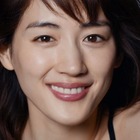 美しい素肌に注目、綾瀬はるか「SK-II」新CMで大人の魅力 画像
