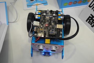 【EDIX2015】プログラミングできる子ども用ロボットキット…メイクブロック 画像