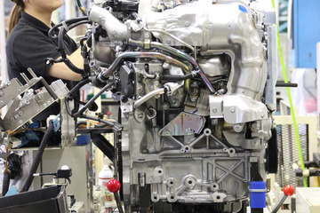 【工場見学2015】車の「心臓」はどう作られているの？ 日産横浜工場 画像