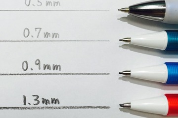 太いシャープペンが流行…トメ、ハネ、ハライをきちんと表現 画像