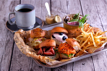 あっちもこっちもスヌーピー、「PEANUTS Cafe」オープン 画像