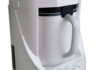 水と食材を入れてボタンを押すだけの万能調理器 画像