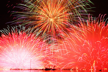 諏訪湖 花火、LCVが8/15 18時半よりネットライブ中継 画像