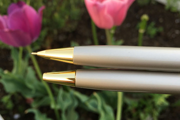 地中海の風に乗ってきたボディノック式ペン「ミストラル」誕生ストーリー 画像