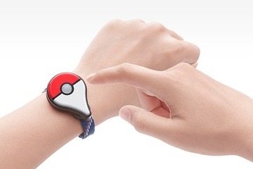 ポケモンGO連動デバイス「Pokemon GO Plus」発売9月に延期 画像