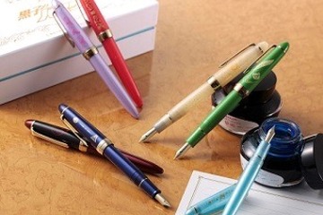 黒子のバスケ×セーラー万年筆、特製インク付き限定モデル発売 画像
