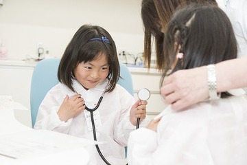 アイセイ薬局、小学生向け「医師・薬剤師職業体験」12/11 画像