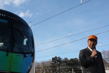 西武40000系、ベビーカー対応「大型フリースペース」確保 画像