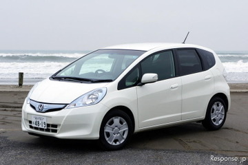 【ホンダ フィットHV 試乗】HVの魅力がたまらない…岩貞るみこ 画像