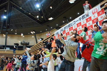 JAL「第1回 折り紙ヒコーキ全国大会」地区予選、全国20か所で開催 画像