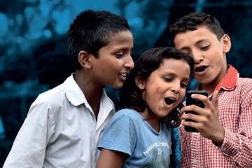 ユニセフ世界子供白書2017、デジタルの影響やリスクを検証 画像