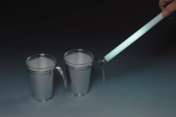 【自由研究・物理】静電気を集めて蛍光灯をつけよう（中学生向け） 画像