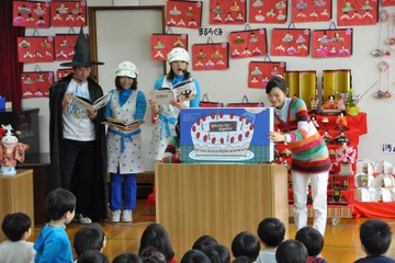 カルピス、被災地の保育所で「ひな祭り」に元気をプレゼント 画像