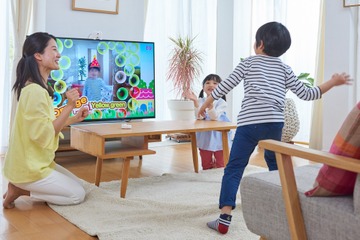【年末年始スペシャルプレゼント】わが子を英語好きに「テレビにうつって！リズムでえいご♪ワンダフルチャンネル」セガトイズ＜応募締切1/9＞ 画像
