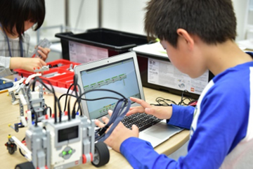 ロボットプログラミング教室「プログラボ」4月九州初開校 画像