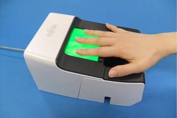 “手のひら”でお金を引き出せるATM、大垣共立銀行が9月開始 画像