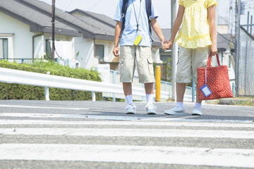 【クレーム対応Q&A】車道へ飛び出すなど交通マナーが悪い 画像