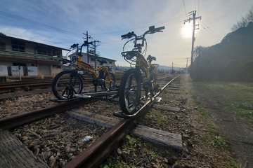 レール上を自分で走る「レールサイクル」くま川鉄道5/1から 画像