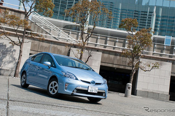 プリウスPHV 試乗「現行プリウスを買い替えるほどの魅力は感じられない」…桂伸一 画像