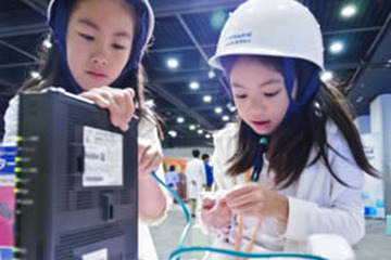 通信ネットワークのしくみを学ぶ、NTTの夏休み子どもイベント 画像