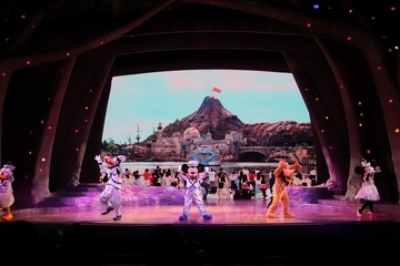 TDS20周年限定ショー「シャイニング・ウィズ・ユー」自由席設置へ 画像