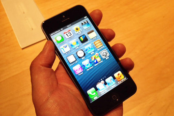 「iPhone 5は革新性よりも安心感か？」木暮祐一 画像