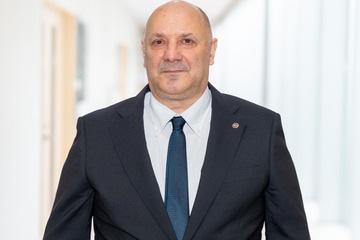 京都先端科学大、工学部長にカステッラッズィ教授が就任 画像