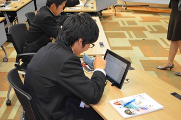 マイクロソフト、Windows 8を活用した教育ICTを推進する「YouthSpark」をローンチ 画像