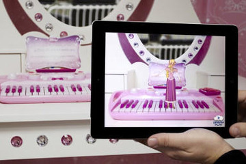 ディズニー、スマホ・タブレットアプリと連動した玩具開発のため業務提携 画像