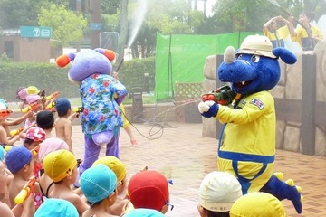 バットのびしょぬれ夏休み、鈴鹿サーキット遊園地で7/6より 画像
