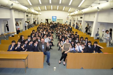 品川女子学院がEvernote導入、iPad miniを活用する女子高生たち 画像