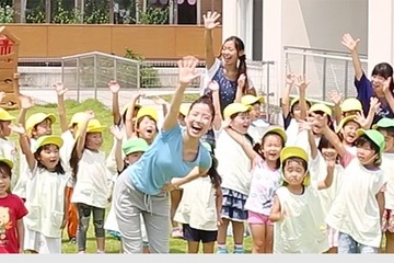 親子で学ぶ熱中症予防、保育園児がクリティア体操を実演 画像