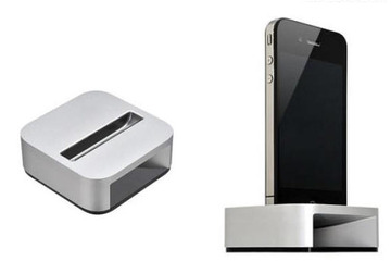 電力不要で音量3倍になるiPhone 4用音声増幅ミニスタンド 画像