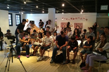 赤レンガのiPhoneケース展、親子向けiPadワークショップも 画像