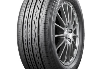 タイヤの溝は何のため？　女性ドライバーの半数が「知らない」 画像