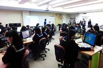 日本マイクロソフトなど、プログラムを自分で書く楽しさを女子中高生に伝授 画像