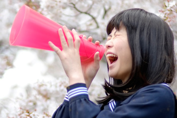 試験勉強の応援ソングランキング、1位は「負けないで」 画像