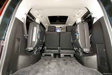 【日産 セレナ 新型発表】室内を明るく見せるスペースカプセル 画像