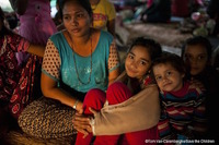 ネパール大地震、32万人の子どもたちが住む家を失う 画像