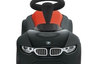 パーツ誤飲のおそれ、幼児向け乗用玩具を自主回収…BMWジャパン 画像