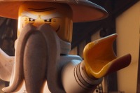 「レゴ ニンジャゴー ザ・ムービー」9月30日公開、ジャッキー・チェン演じるウー先生の姿も明らかに 画像