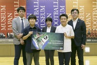 12歳のサッカー選手64人が国際交流、選手がJFAハウスを訪問 画像