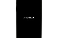 PRADAスマホ、ドコモが1/17予約受付開始 画像