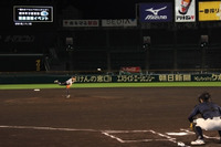 甲子園のマウンドでピッチング＆プロが撮影「ナイターマウンド投球イベント」10/27-28 画像