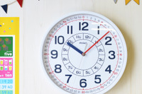 小学校入学前にマスター、アドバイスシート付き「知育時計」11/12発売 画像