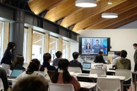 国際高専1年生「Skype-a-Thon」に参加、マイクロソフト副社長と対話授業 画像