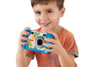 小型、軽量、耐衝撃性にも優れる子ども向けデジカメが8,190円 画像